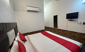 Hotel Blue Castle Panchkula